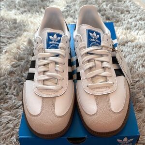 New Women's Adidas Samba OG